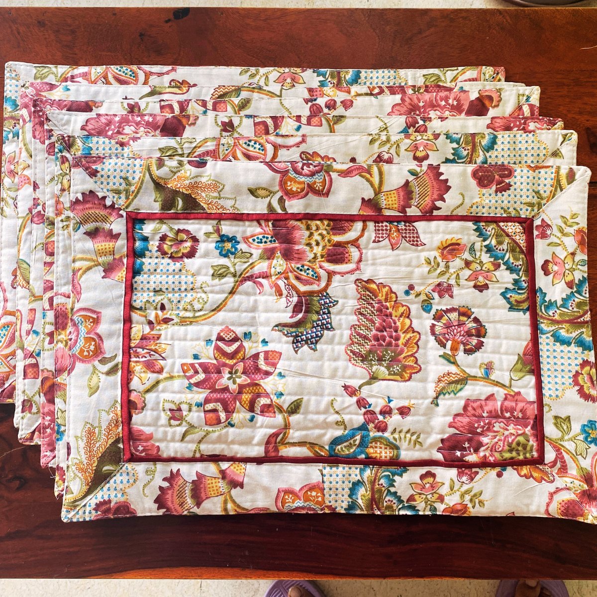 Burgundy Garden Print Cotton Placemats, 13" x 19", Set of 6 - Coral Slub -